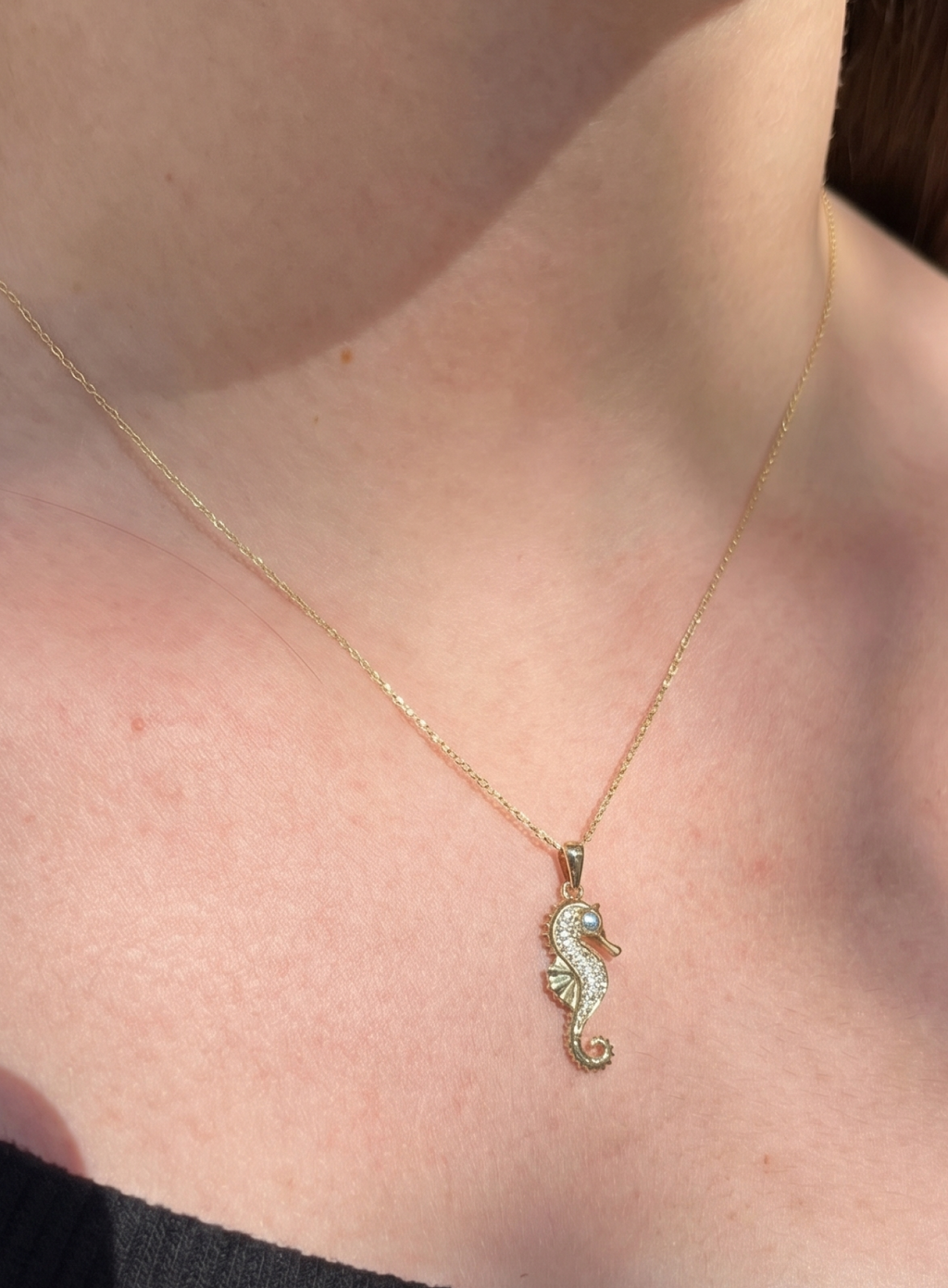 Minimal Seahorse Pendant Necklace