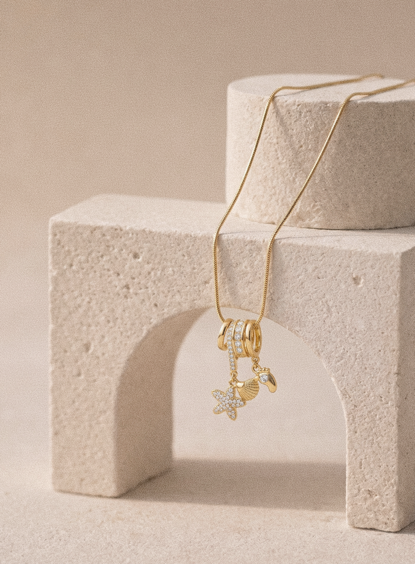 Seastar & Seahorse Charm Necklace