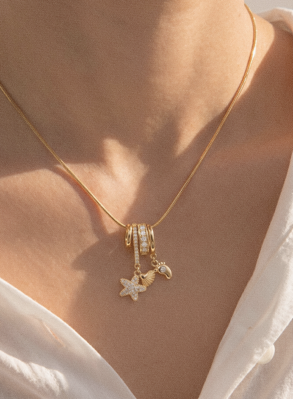 Seastar & Seahorse Charm Necklace