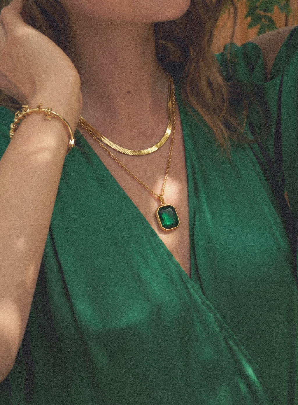 Emerald Green Dual Stone Pendant Necklace