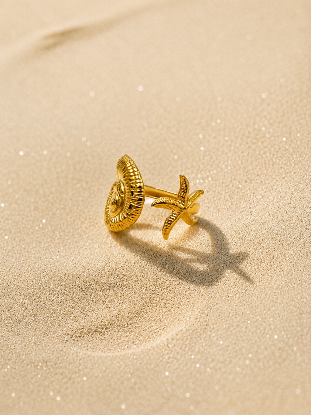 Solara Palm Statement Ring