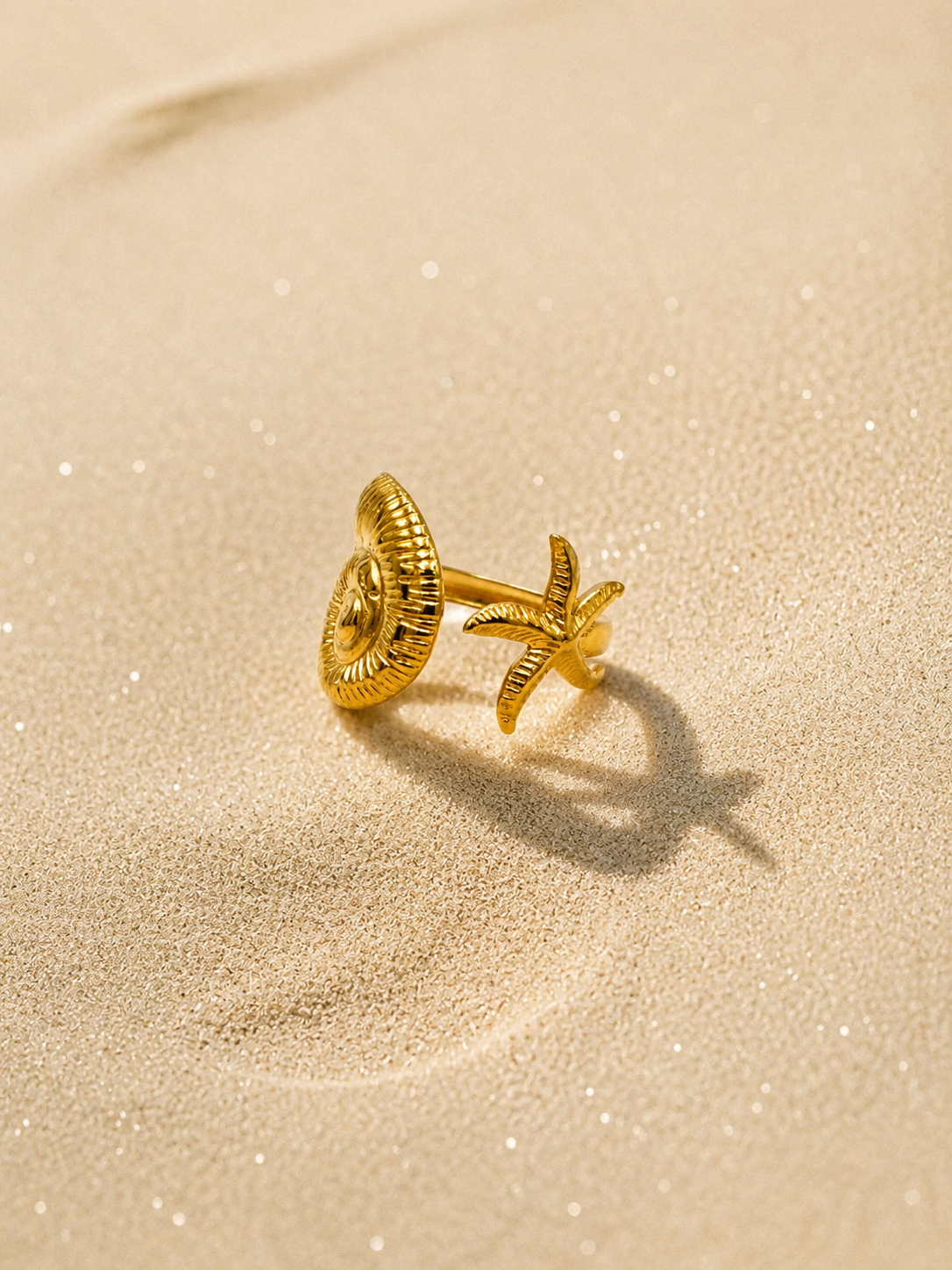 Solara Palm Statement Ring