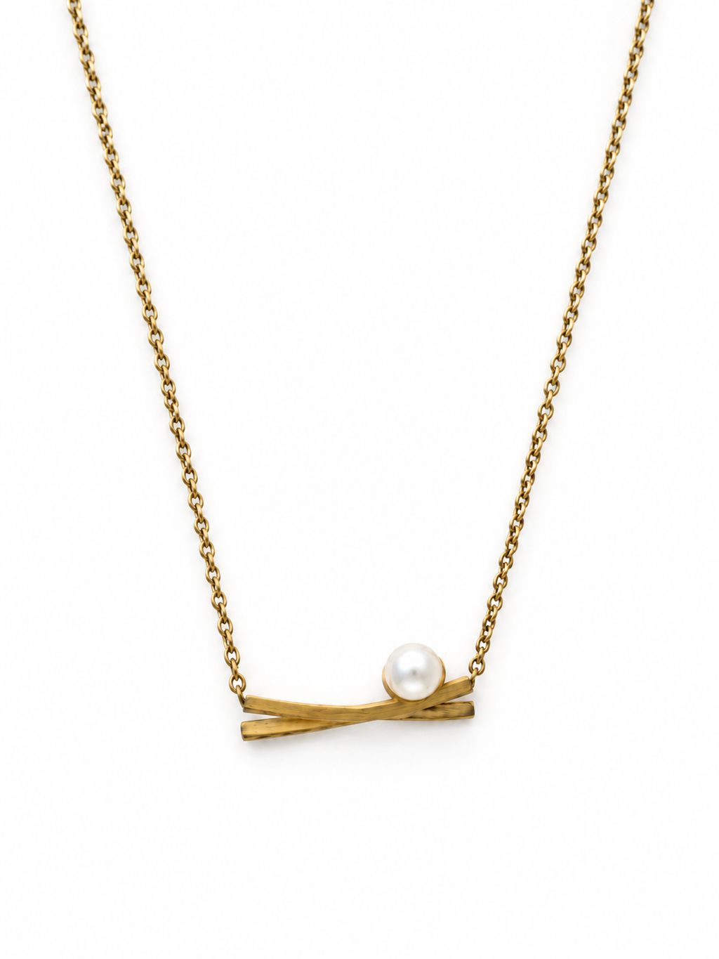 Solene Crossed Bar Single Pearl Necklace