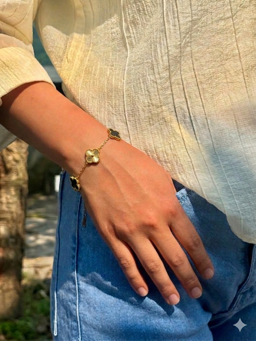 Midnight Clover Luxe Bracelet