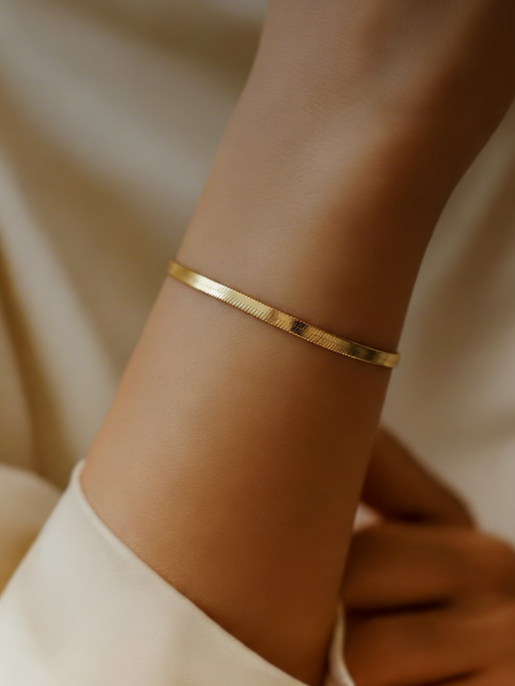 Sleek Herringbone Gold Chain Bracelet