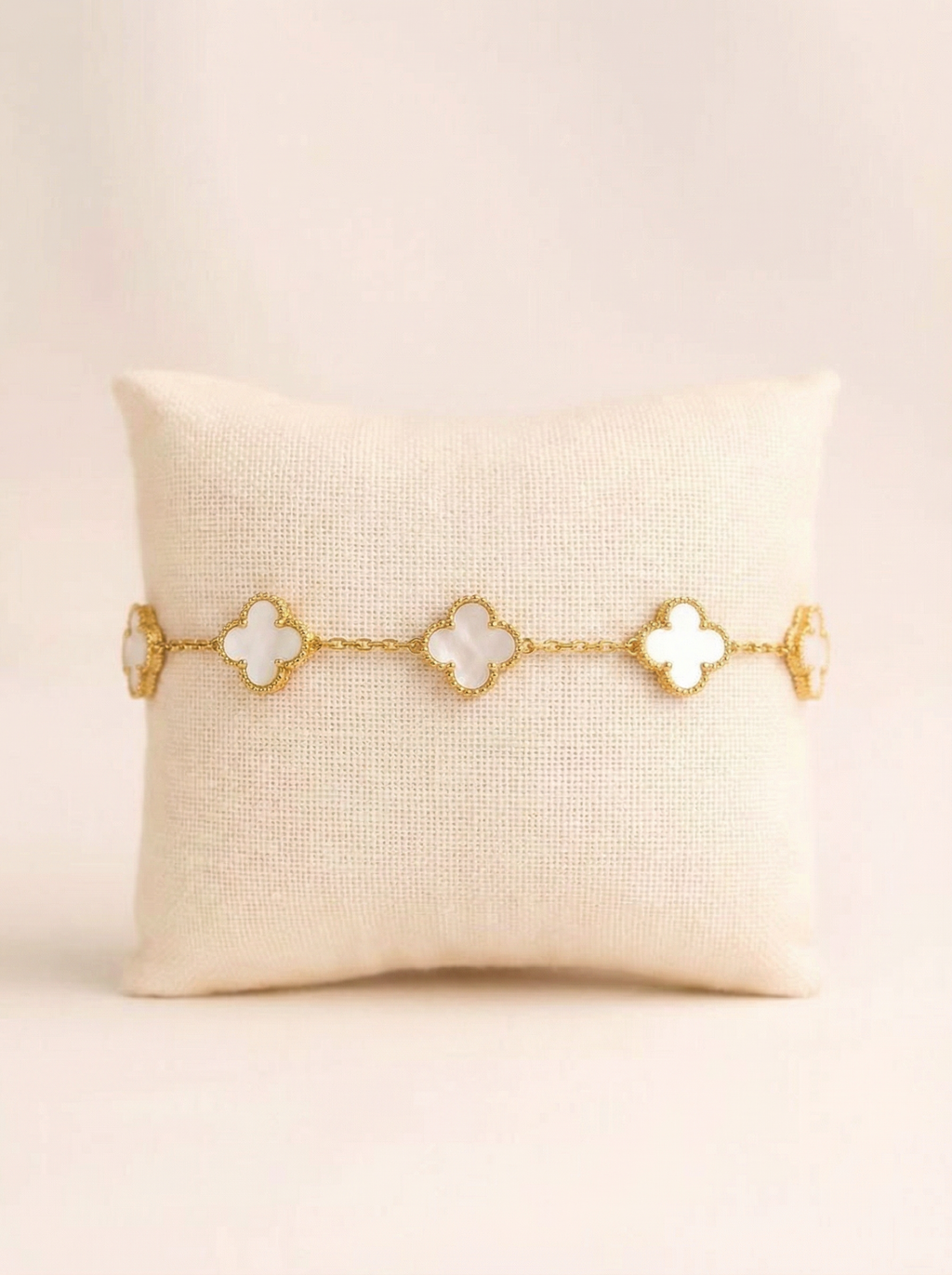 Minimal Clover Motif Gold Bracelet