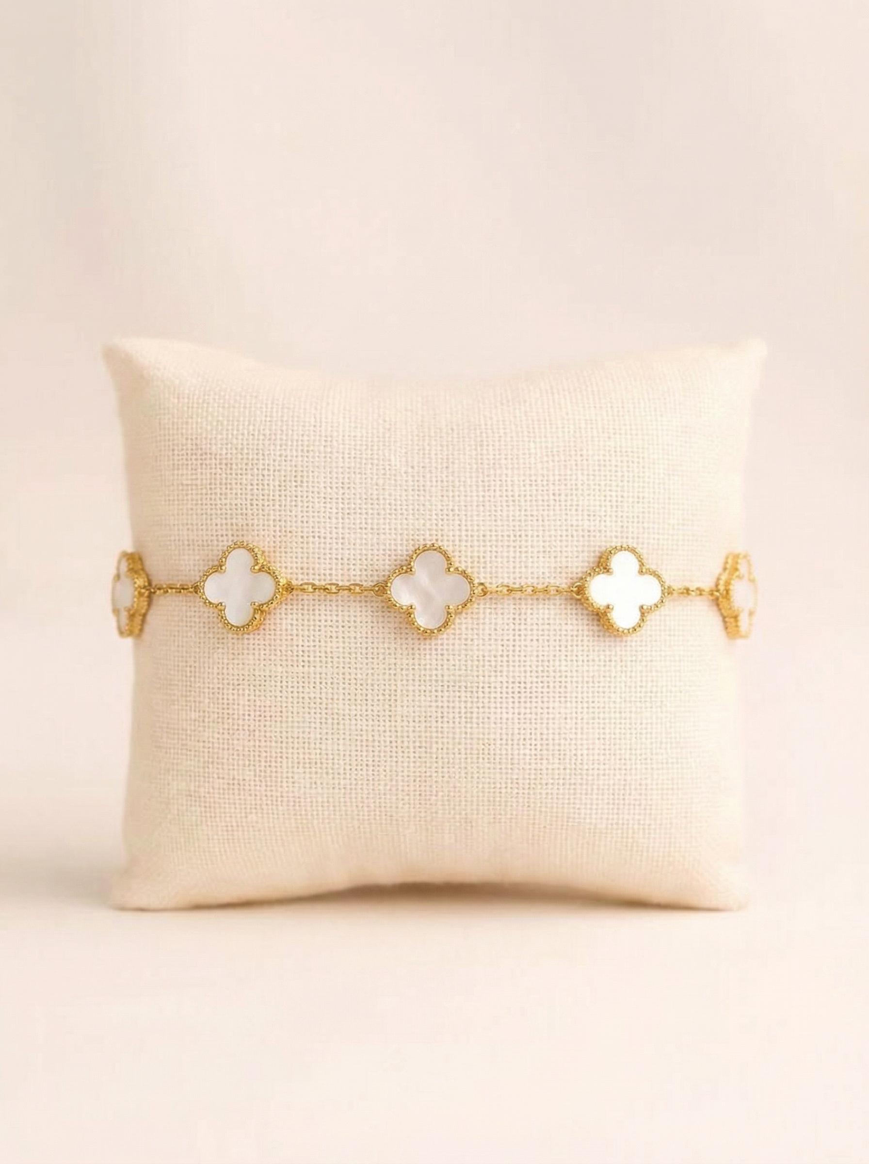 Minimal Clover Motif Gold Bracelet