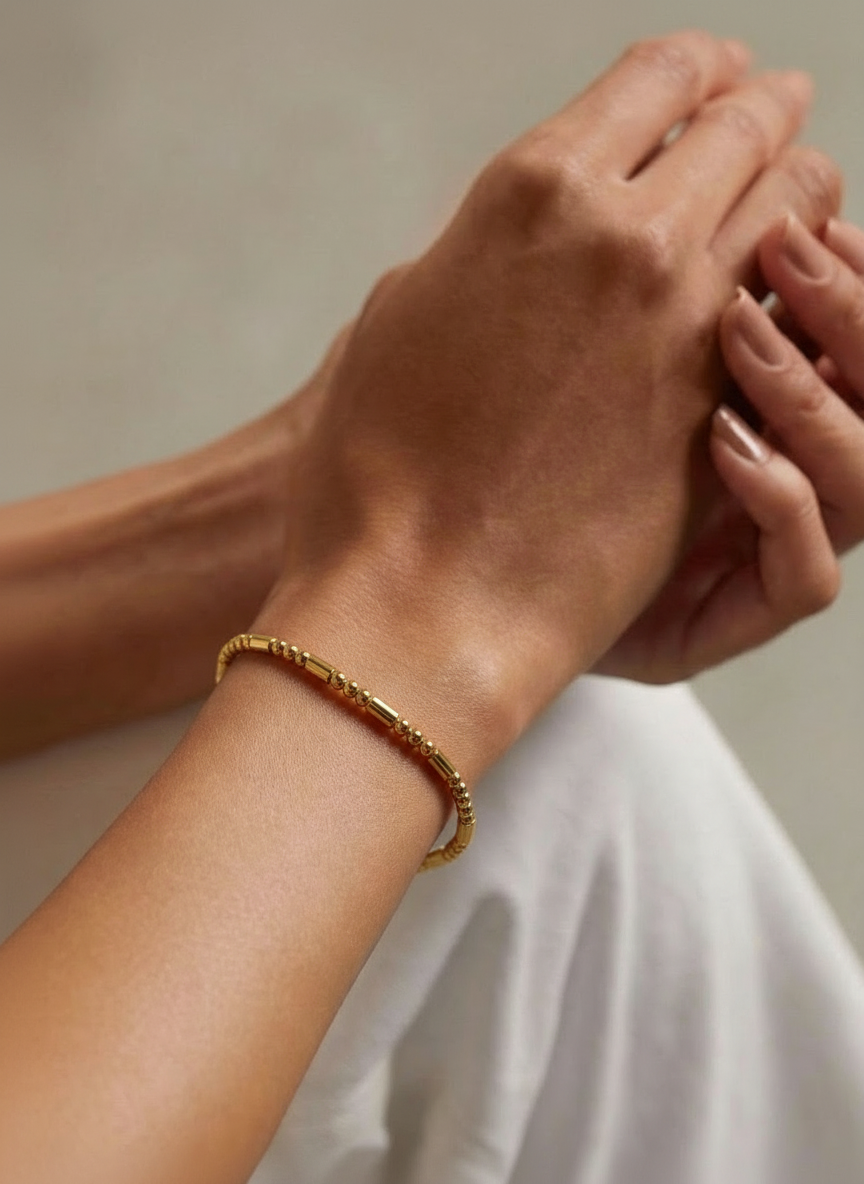 Minimal Beaded Gold Bracelet