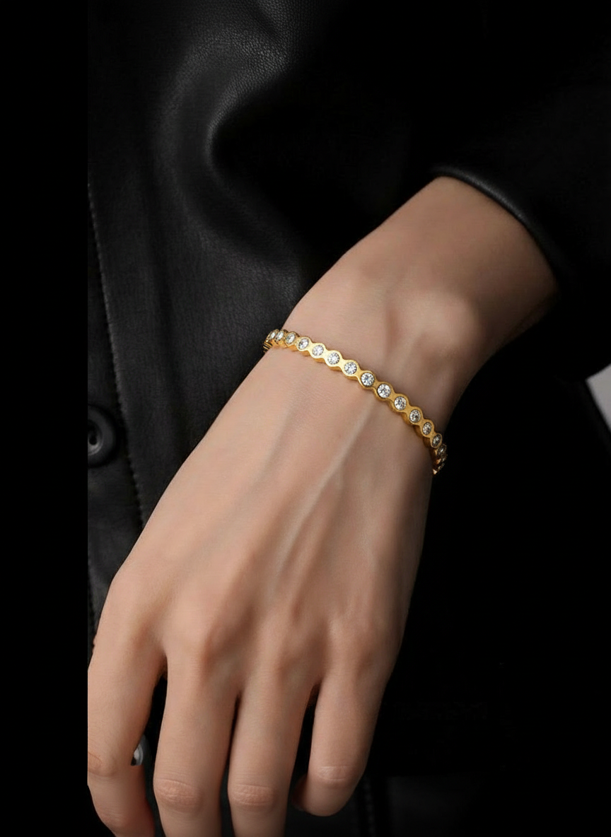 Scalloped Crystal Tennis Bracelet