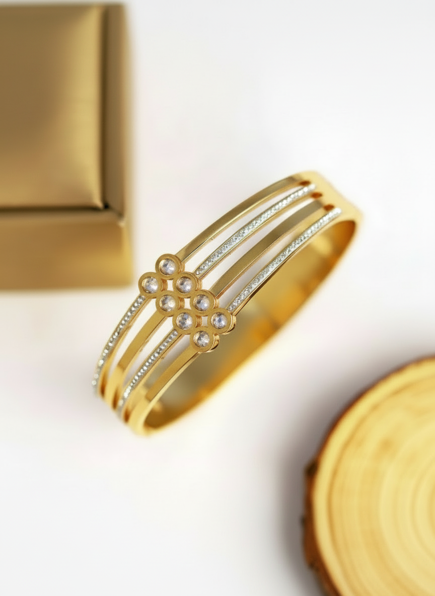 Celeste Cluster Gold Bangle