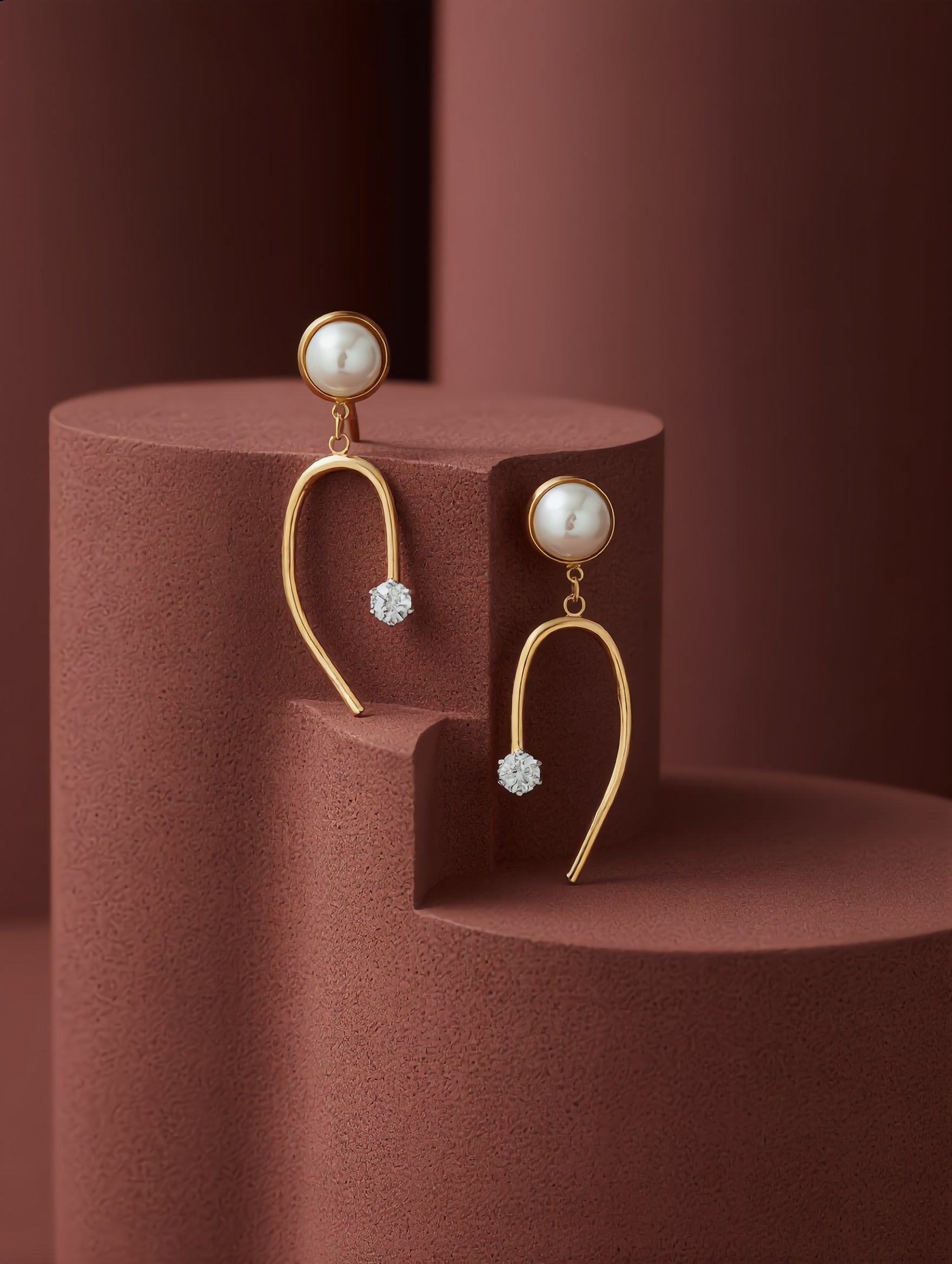 Pearl Curve Dangler Gold Earrings