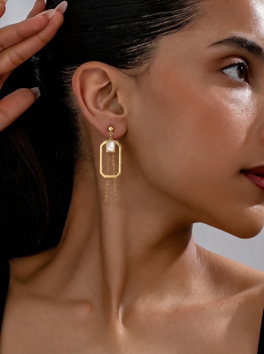 Elegant Geometric Pearl Chain Dangler Earrings
