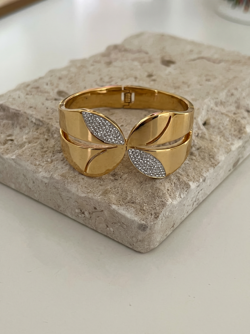 Leaf Motif Crystal Statement Bangle