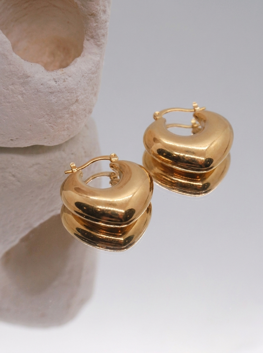 Sculpted Heart Hoop Gold Earrings