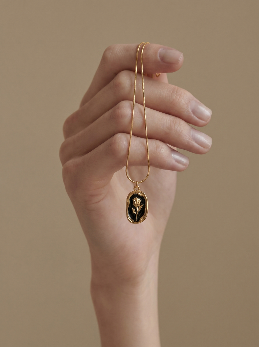 Vintage Floral Enamel Pendant Necklace