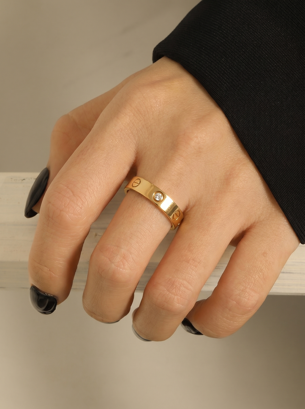 Screw Motif Diamond Band Ring