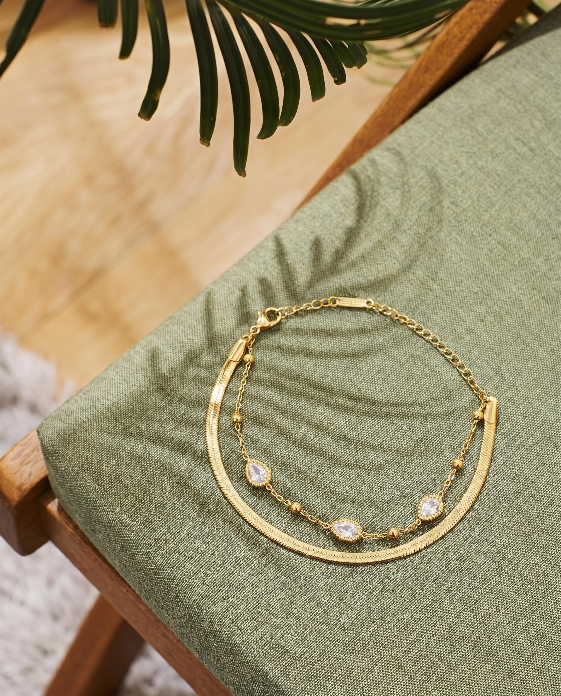 Teardrop Layered Chain Bracelet