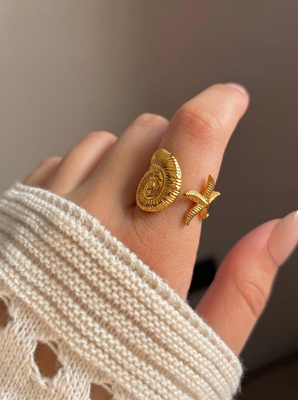 Solara Palm Statement Ring