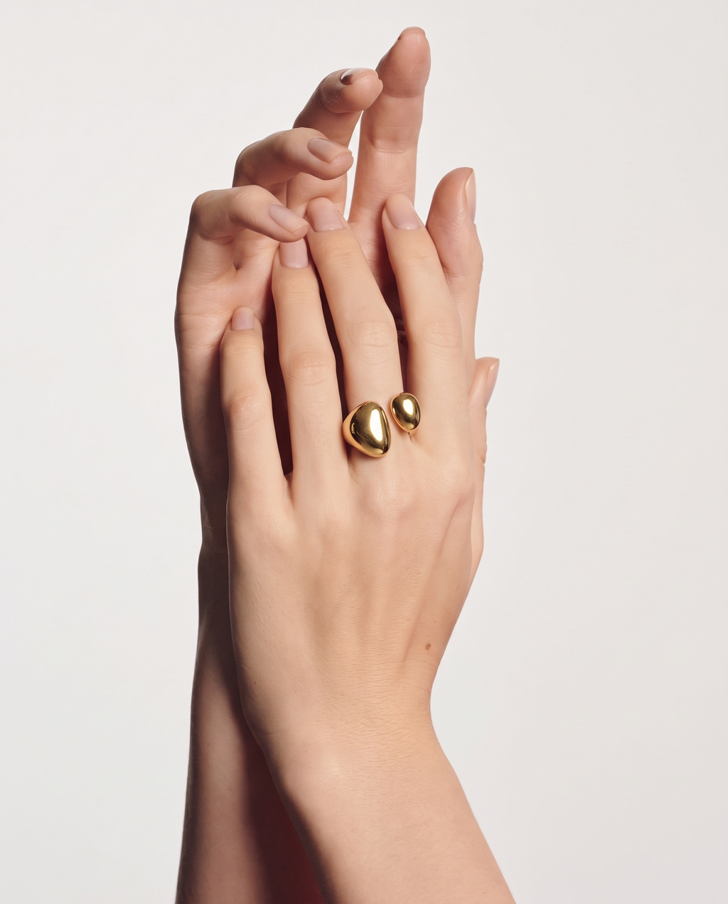 Modern Gold Pebble Ring