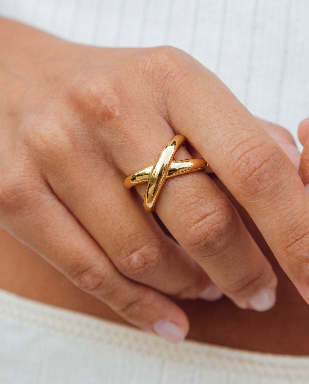Gold Crossover Ring