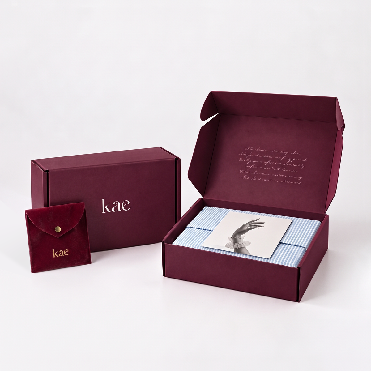 Orbit Line Gold Bangle